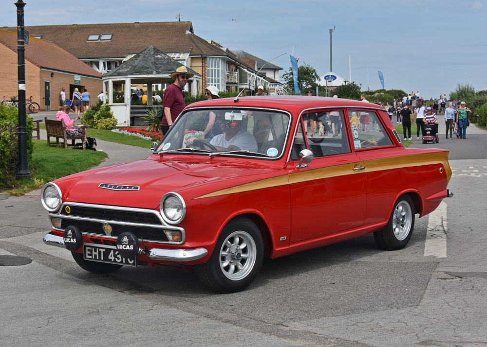 Ford Cortina