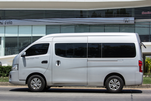 Nissan Urvan