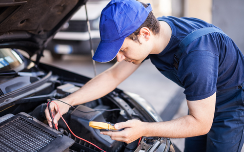 Mechanic vs Auto Electrician: How Do You Know Where to Take Your Car for Repair?