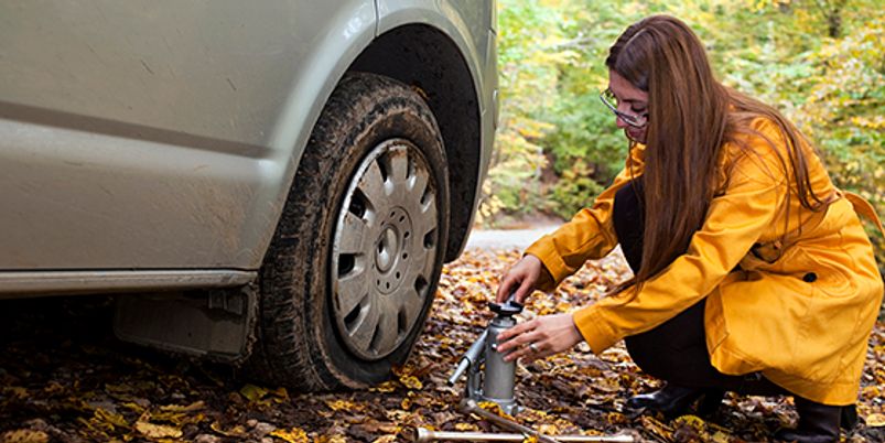 What To Do When Your Car Tyre Gets A Puncture