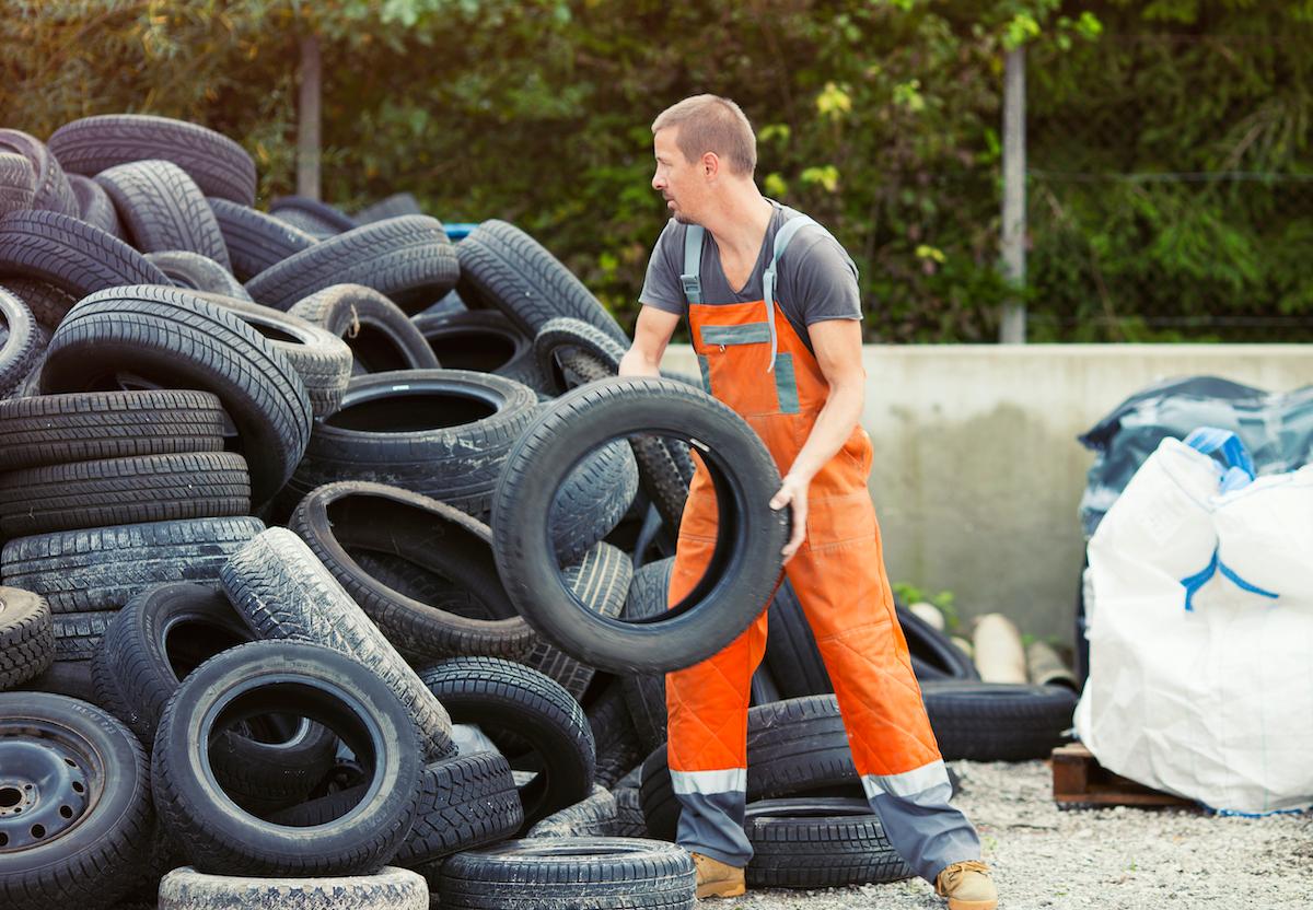 How to Get Rid of Old Tyres for Free in Australia