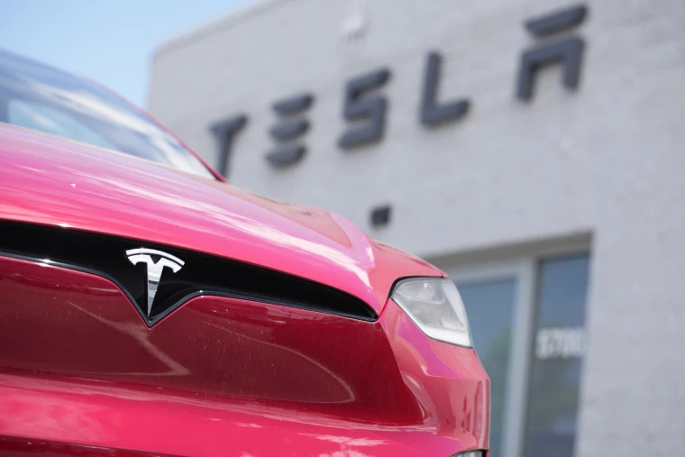 Tesla Takes a U-Turn with a 2 Million Vehicle Recall
